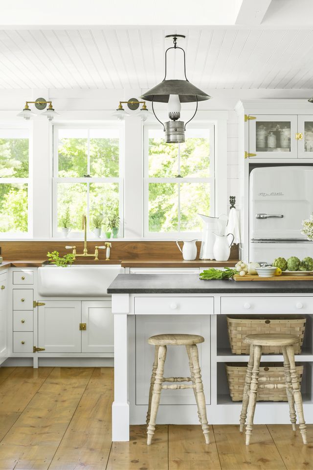 painting kitchen cabinets white white kitchen cabinets